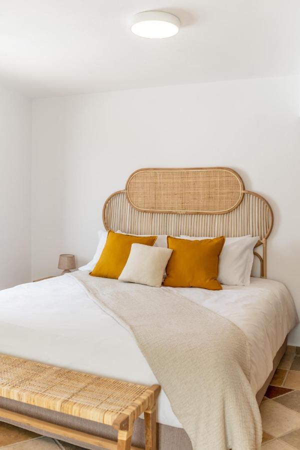 Vacay Suites Firostefani Esterno foto